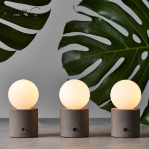 Ted Table Lamp